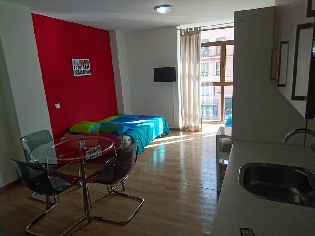 Cinque Terre Apartments Madryt Zewnętrze zdjęcie